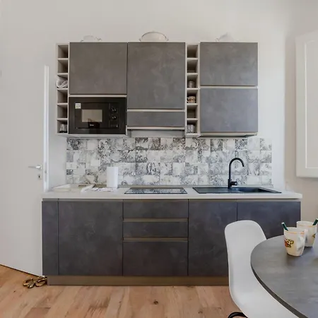 Santa Maria Novella Nest - Vittoria & Carlo Appartement *